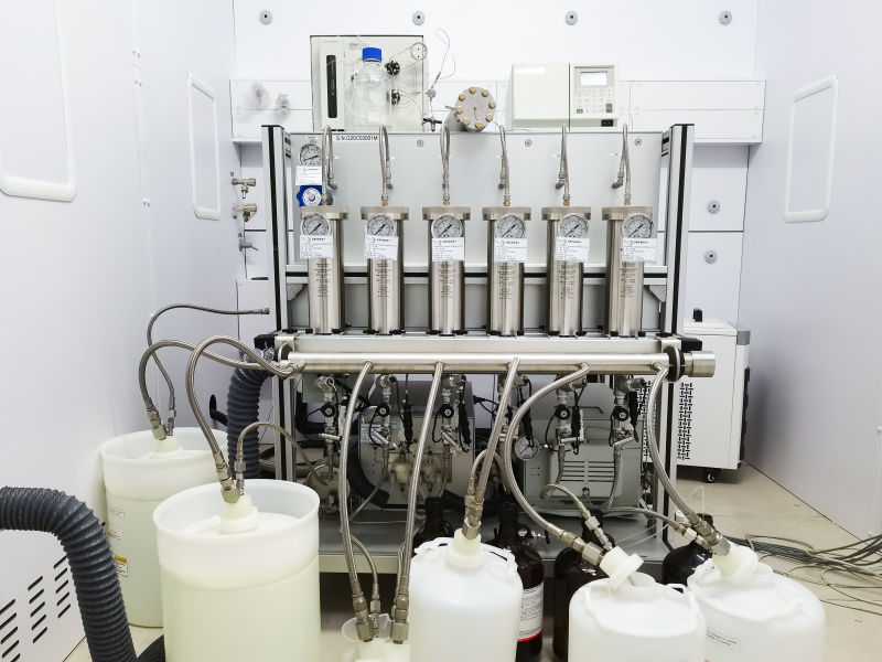 亚洲精品久久午夜无码一区二区