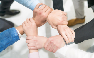 亚洲精品久久午夜无码一区二区