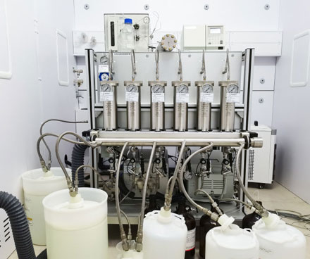 亚洲精品久久午夜无码一区二区